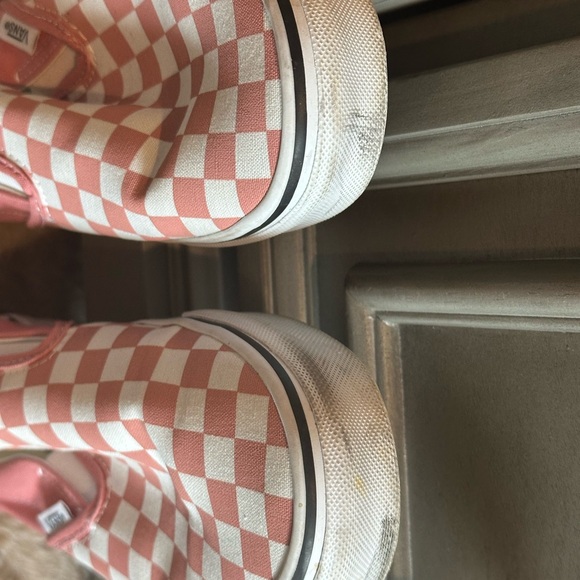 Vans women’s Checkerboard Slip-On Shoes - Pink and White - Picture 6 of 7